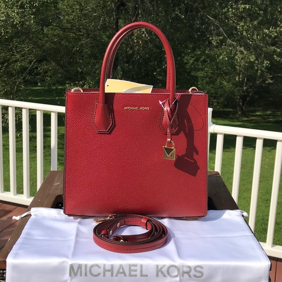 Michael Kors Handbags - 🖤Sold🖤Michael Kors Mercer Tote